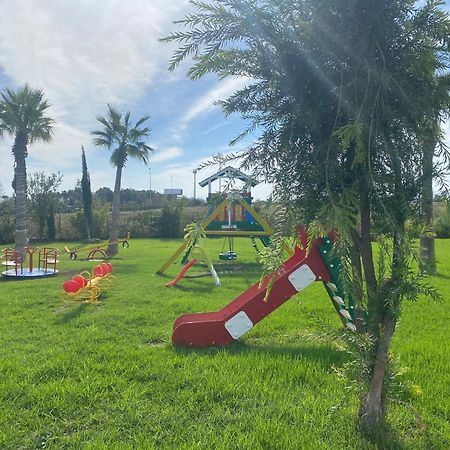 Smir Park Villa Tétouan Buitenkant foto